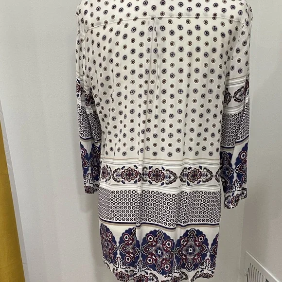 Elegant Navy and White Women's Tunic Top - Picture 4 of 5